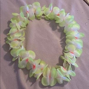 Light-up Hawaiian Lei